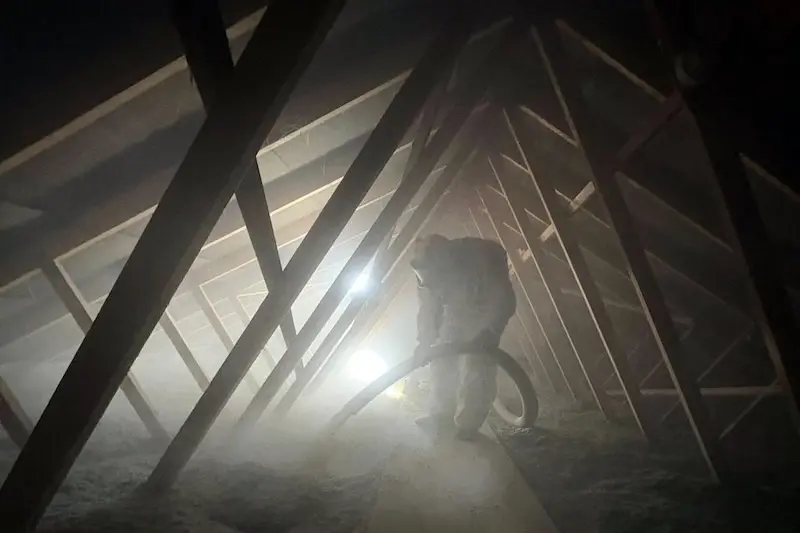 5 Ways Professional Attic Insulation Can Cut Your Heating Bills During Winter - Lovinsulation (4)