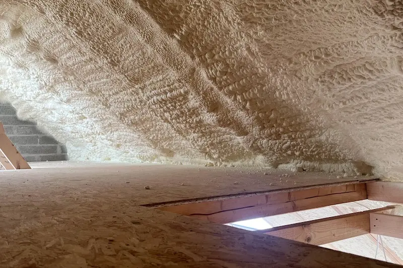How To Choose The Best Type Of Attic Insulation For Your Home