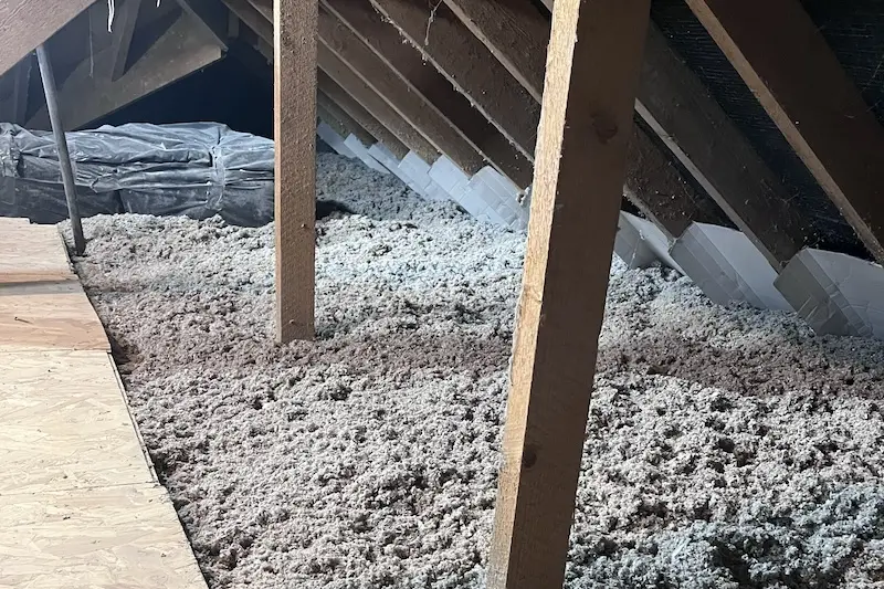 How To Choose The Best Attic Insulation Experts - Lovinsulation (2)
