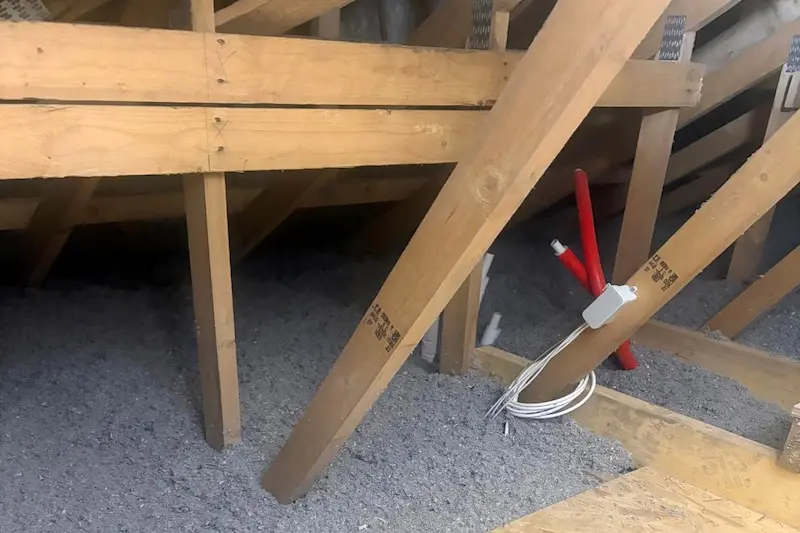 6 Reasons Why We’re The Attic Insulation Installers You Need - Lovinsulation (3)