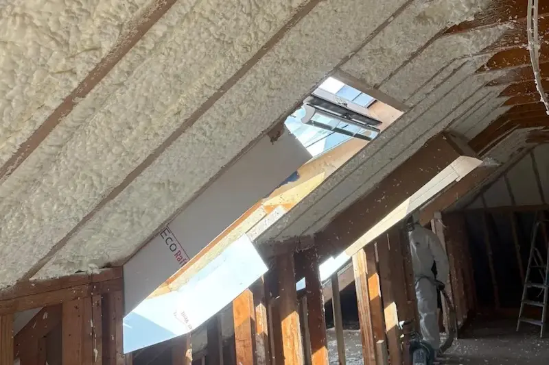 7 Amazing Benefits Of Attic Spray Foam Insulation - Lovinsulation (3)